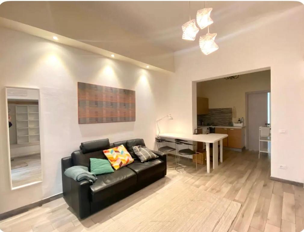 Cosy Modern Flat Private Patio Διαμέρισμα Φλωρεντία Εξωτερικό φωτογραφία