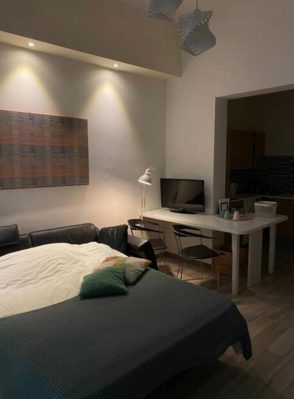 Cosy Modern Flat Private Patio Διαμέρισμα Φλωρεντία Εξωτερικό φωτογραφία